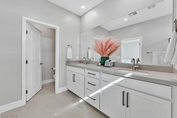 $2,550 | 11905 Vector Ray Avenue, Las Vegas, NV 89138
