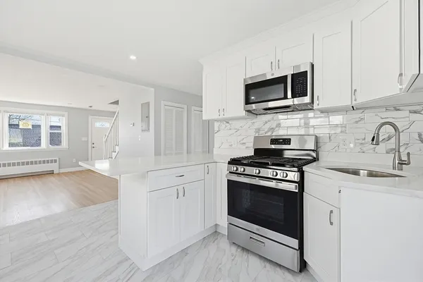 $1,029,000 | 185 Suffolk Avenue, Revere, MA 02151