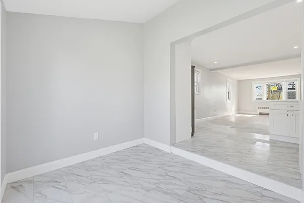 $1,029,000 | 185 Suffolk Avenue, Revere, MA 02151