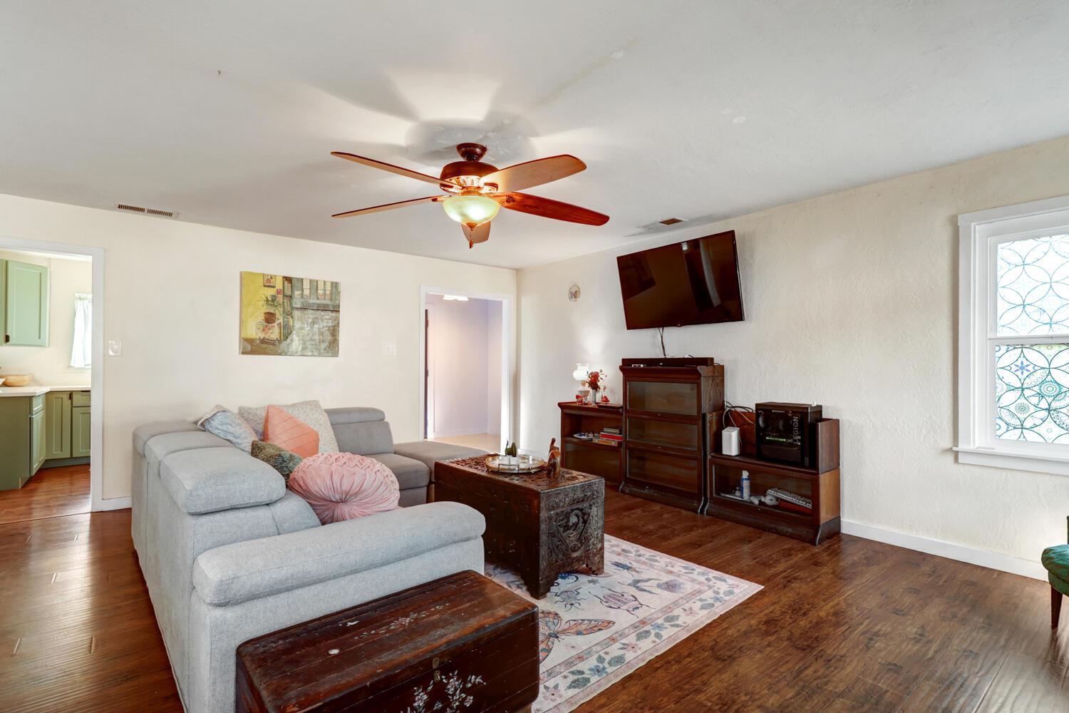 700 Elefa Street Roseville, CA 95678 - Photo 12 of 55