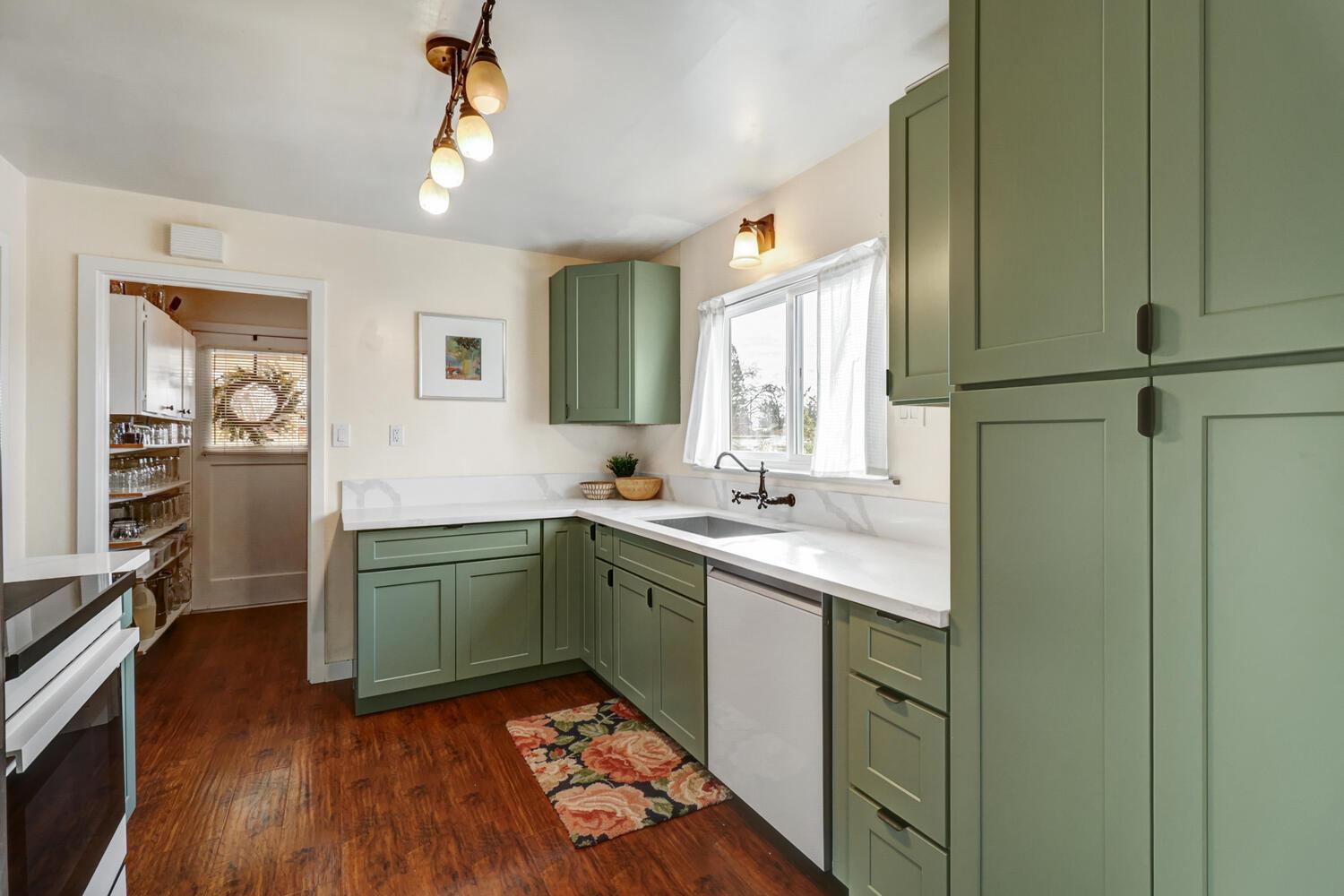 700 Elefa Street Roseville, CA 95678 - Photo 18 of 55