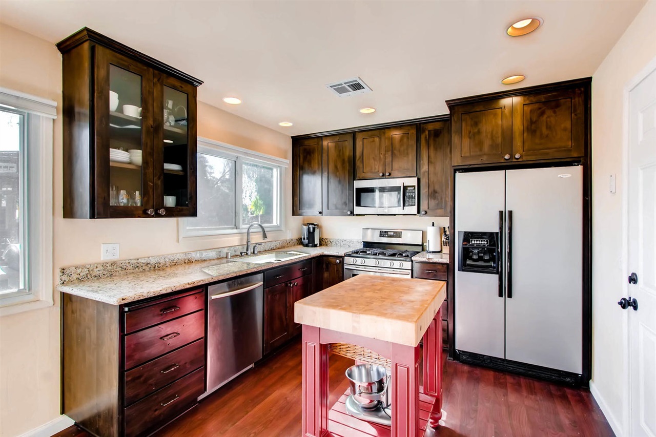 9221 Carita Road Santee, CA 92071 - Photo 8 of 24 Gallery Image 8