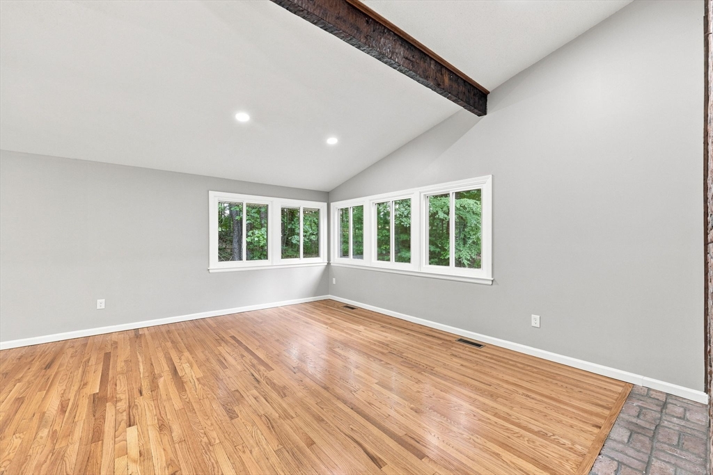 18 Munn Road Monson, MA 01057 - Photo 5 of 42 Gallery Image 5
