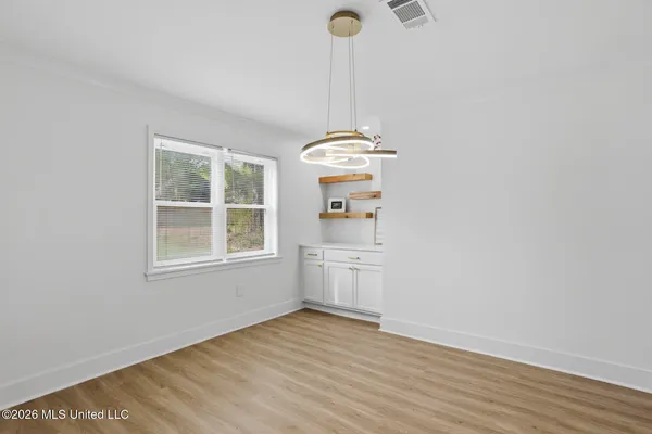 $325,000 | 5515 Old Canton Road, Jackson, MS 39211