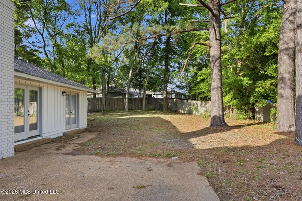 $325,000 | 5515 Old Canton Road, Jackson, MS 39211
