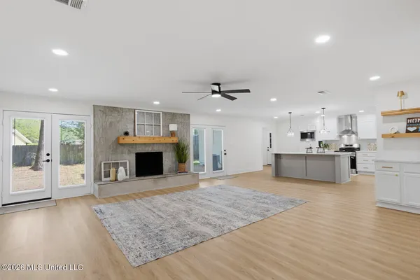 $325,000 | 5515 Old Canton Road, Jackson, MS 39211