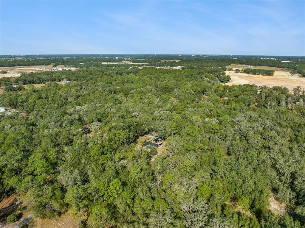 1208 D Arcy Road Lady Lake, FL 32159 - Photo 47 of 50 a view of an ocean