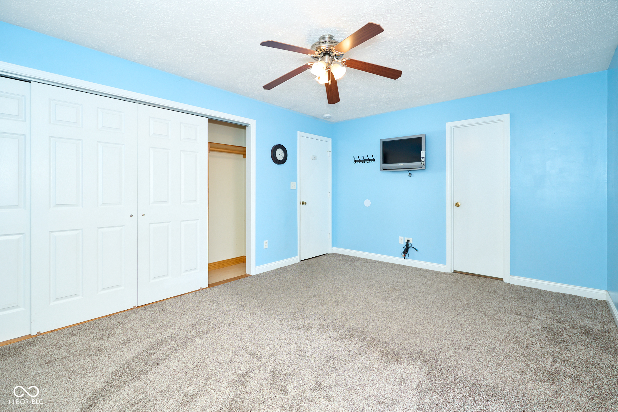 1165 Apple Valley Road Greenwood, IN 46142 - Photo 21 of 39