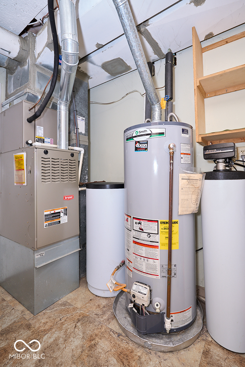 1165 Apple Valley Road Greenwood, IN 46142 - Photo 26 of 39