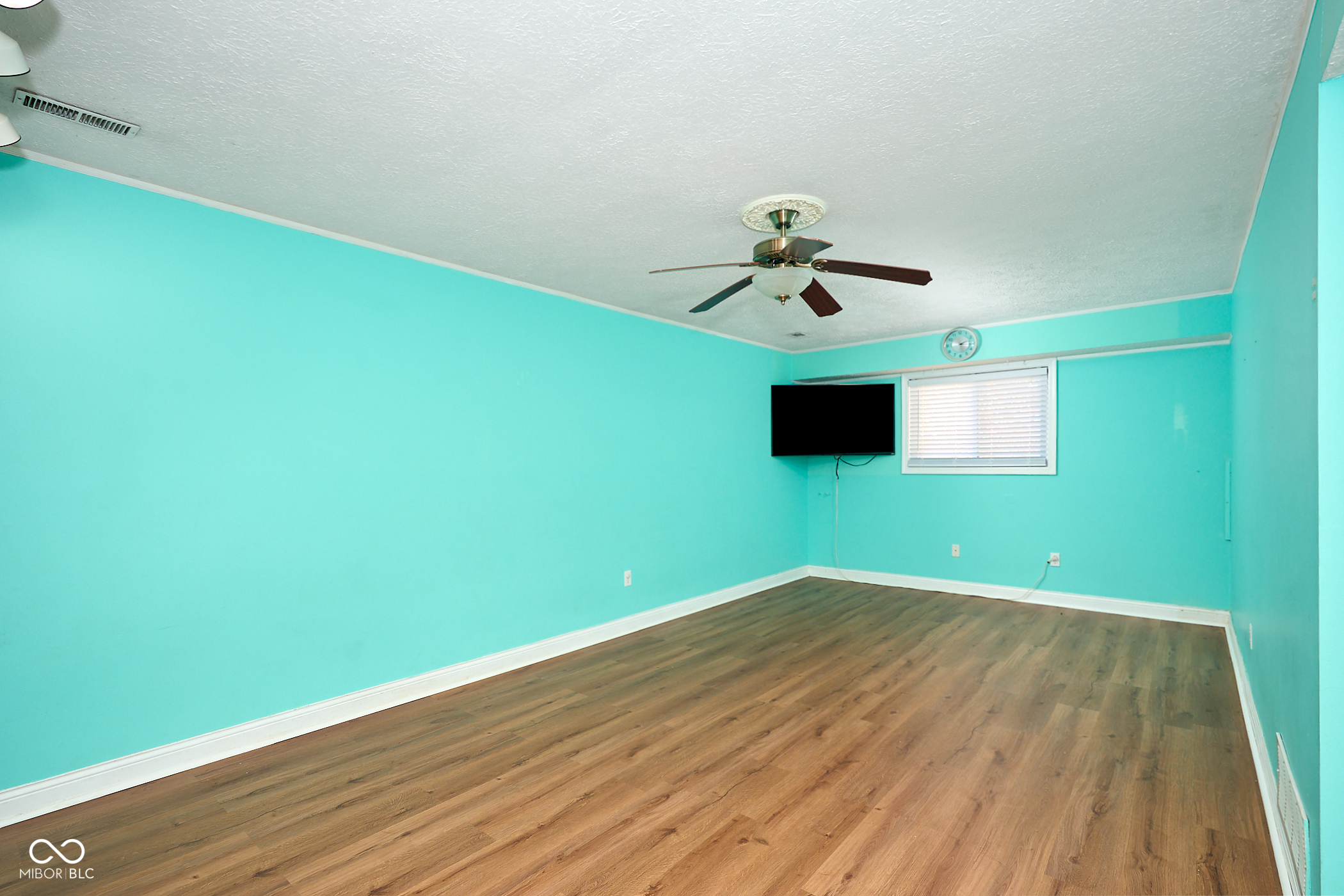 1165 Apple Valley Road Greenwood, IN 46142 - Photo 29 of 39