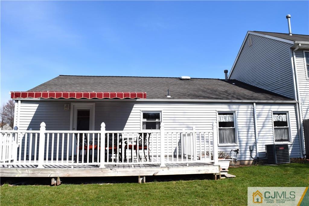 14 Rainford Road Edison, NJ 08820 - Photo 20 of 25 Gallery Image 20
