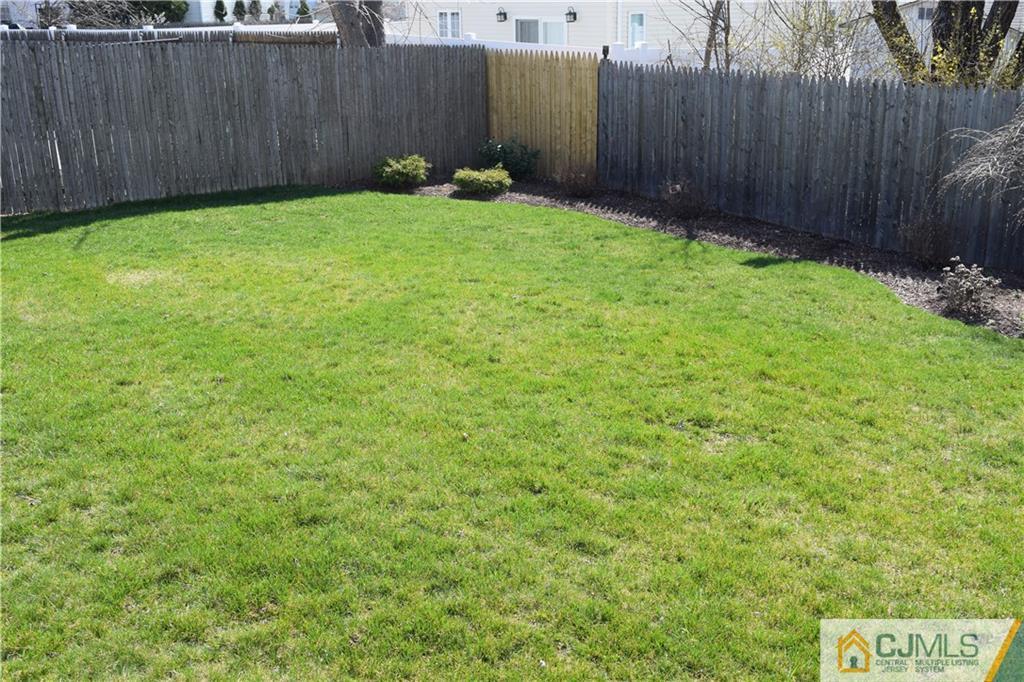 14 Rainford Road Edison, NJ 08820 - Photo 24 of 25 Gallery Image 24