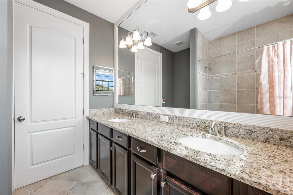 9833 Hatton Circle Orlando, FL 32832 - Photo 26 of 45