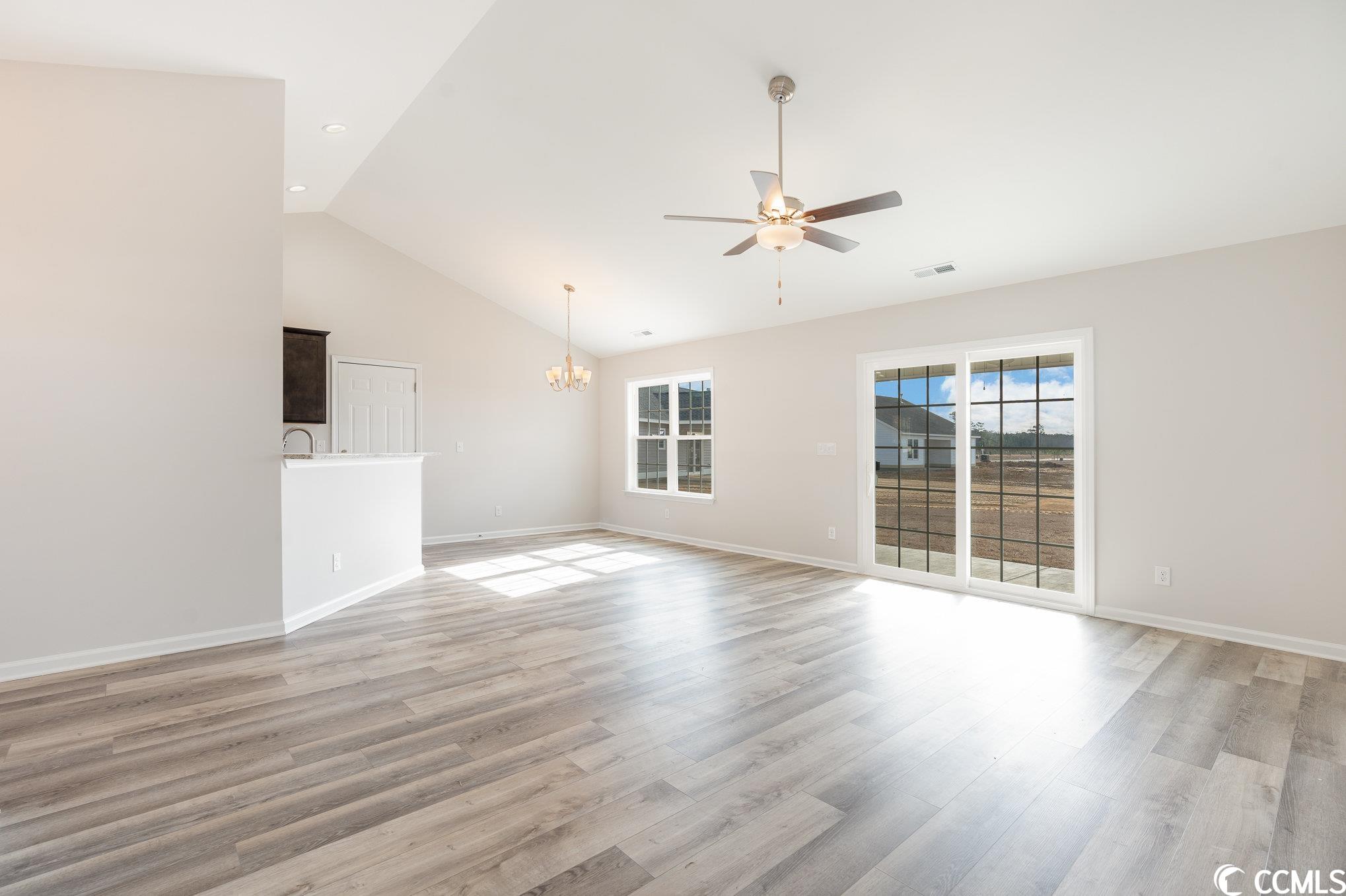 751 Woodside Drive Conway, SC 29526 - Photo 4 of 26