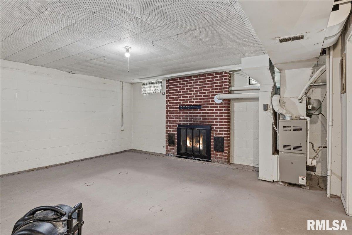 3211 South 3rd Street Springfield, IL 62703 - Photo 23 of 32