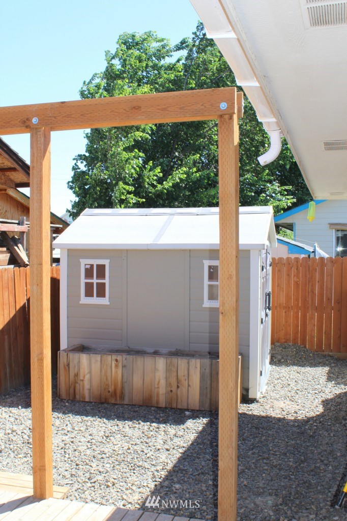 2305 Ridgeview Lane Ellensburg, WA 98926 - Photo 9 of 10 Gallery Image 9