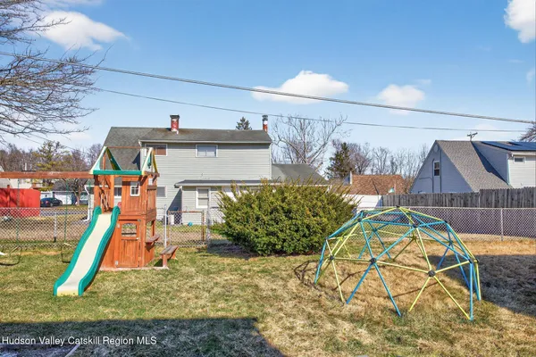 $400,000 | 38 Dunwoodie Drive, Kingston, NY 12401