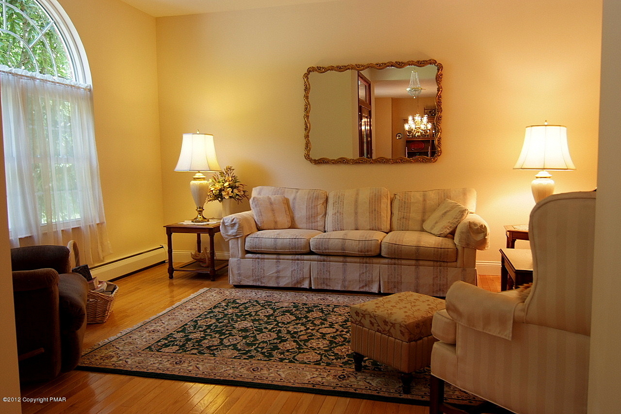6726 Cherry Valley Road Stroudsburg, PA 18360 - Photo 26 of 75 Formal Living Room