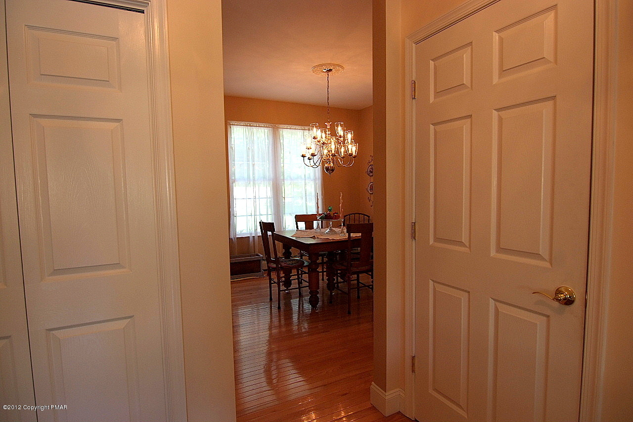 6726 Cherry Valley Road Stroudsburg, PA 18360 - Photo 28 of 75 To Formal Dining Room