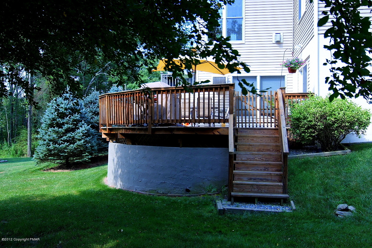 6726 Cherry Valley Road Stroudsburg, PA 18360 - Photo 6 of 75 Apartment Suite Deck