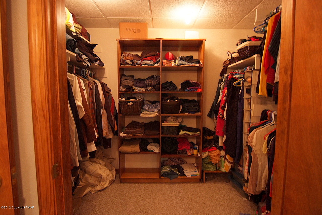 6726 Cherry Valley Road Stroudsburg, PA 18360 - Photo 60 of 75 Apt Bed 1 w/SuperSize W/I Closet