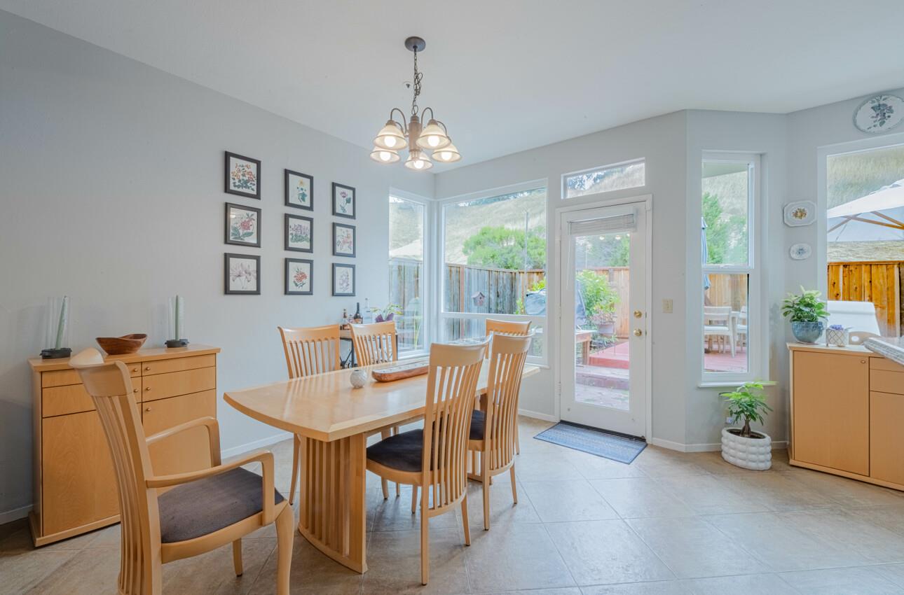 21028 Country Park Road Salinas, CA 93908 - Photo 12 of 37 Gallery Image 12