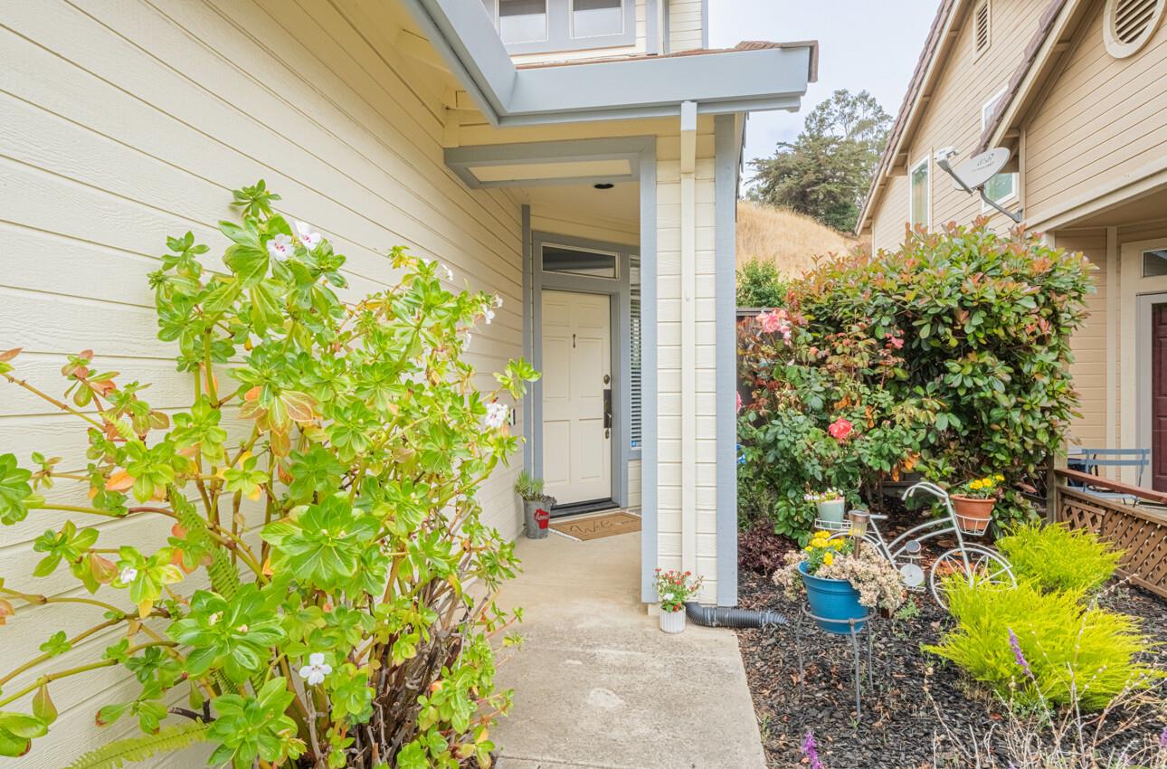 21028 Country Park Road Salinas, CA 93908 - Photo 3 of 37 Gallery Image 3