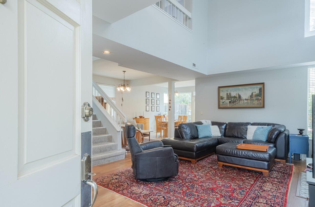 21028 Country Park Road Salinas, CA 93908 - Photo 5 of 37 Gallery Image 5