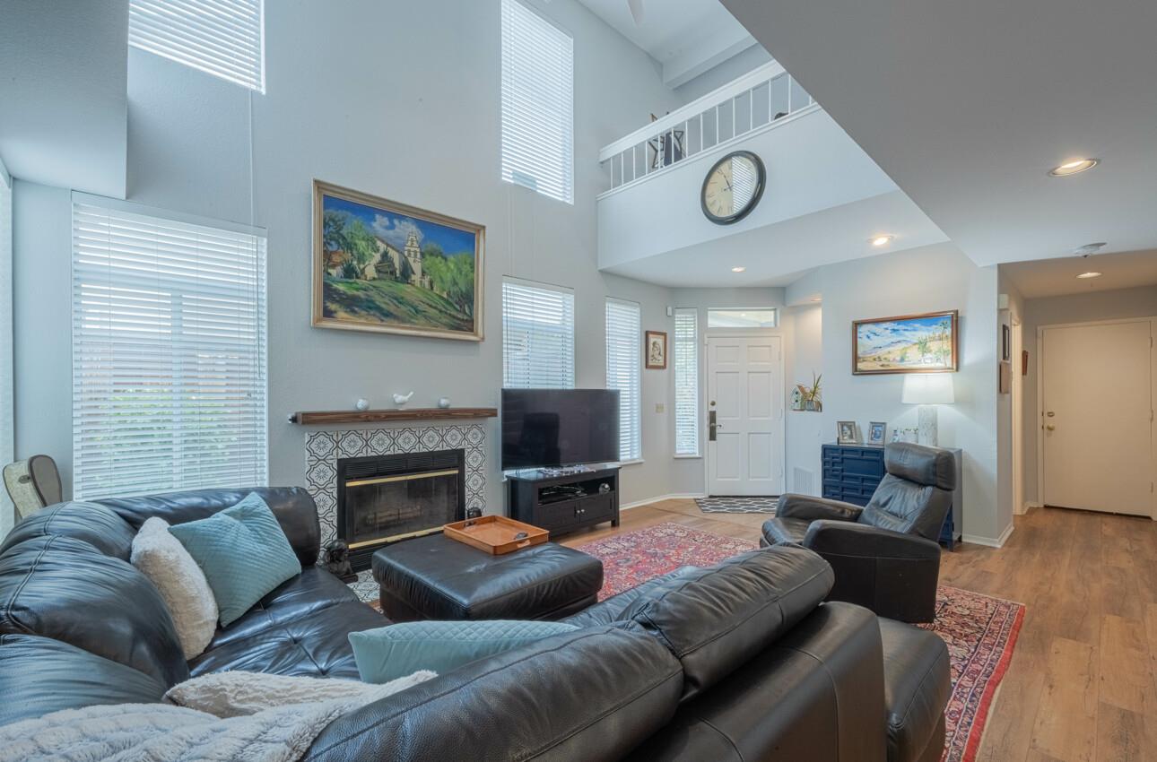 21028 Country Park Road Salinas, CA 93908 - Photo 7 of 37 Gallery Image 7
