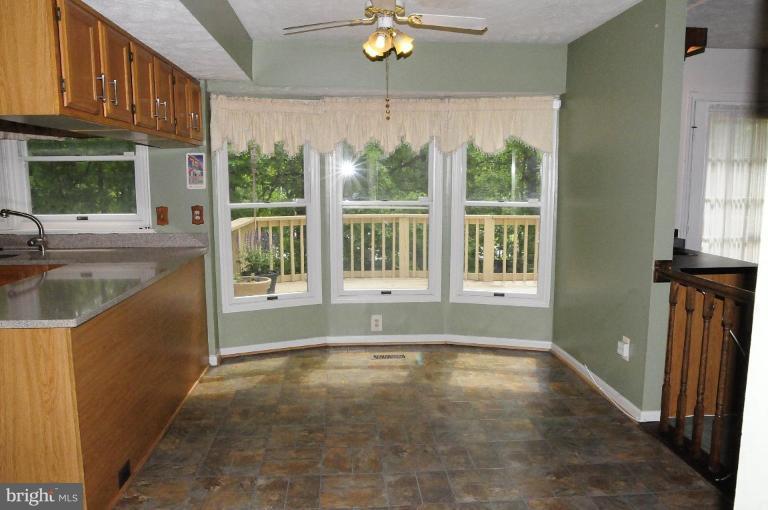 2217 Halter Lane Reston, VA 20191 - Photo 13 of 16 Kitchen #2