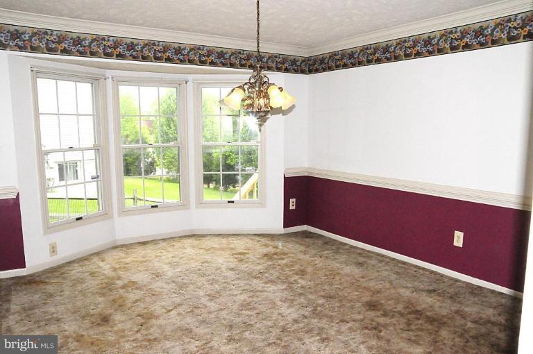 2217 Halter Lane Reston, VA 20191 - Photo 4 of 16 Dining Room