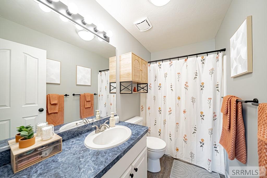 3947 Jordan Circle Ammon, ID 83406 - Photo 49 of 81 Main Level Bedroom 2