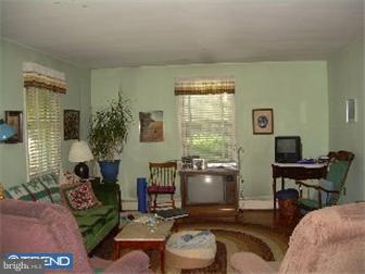 313 Rock Raymond Road Downingtown, PA 19335 - Photo 7 of 10 Gallery Image 7