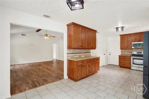 $290,000 | 11 Horne Place, Port Wentworth, GA 31407