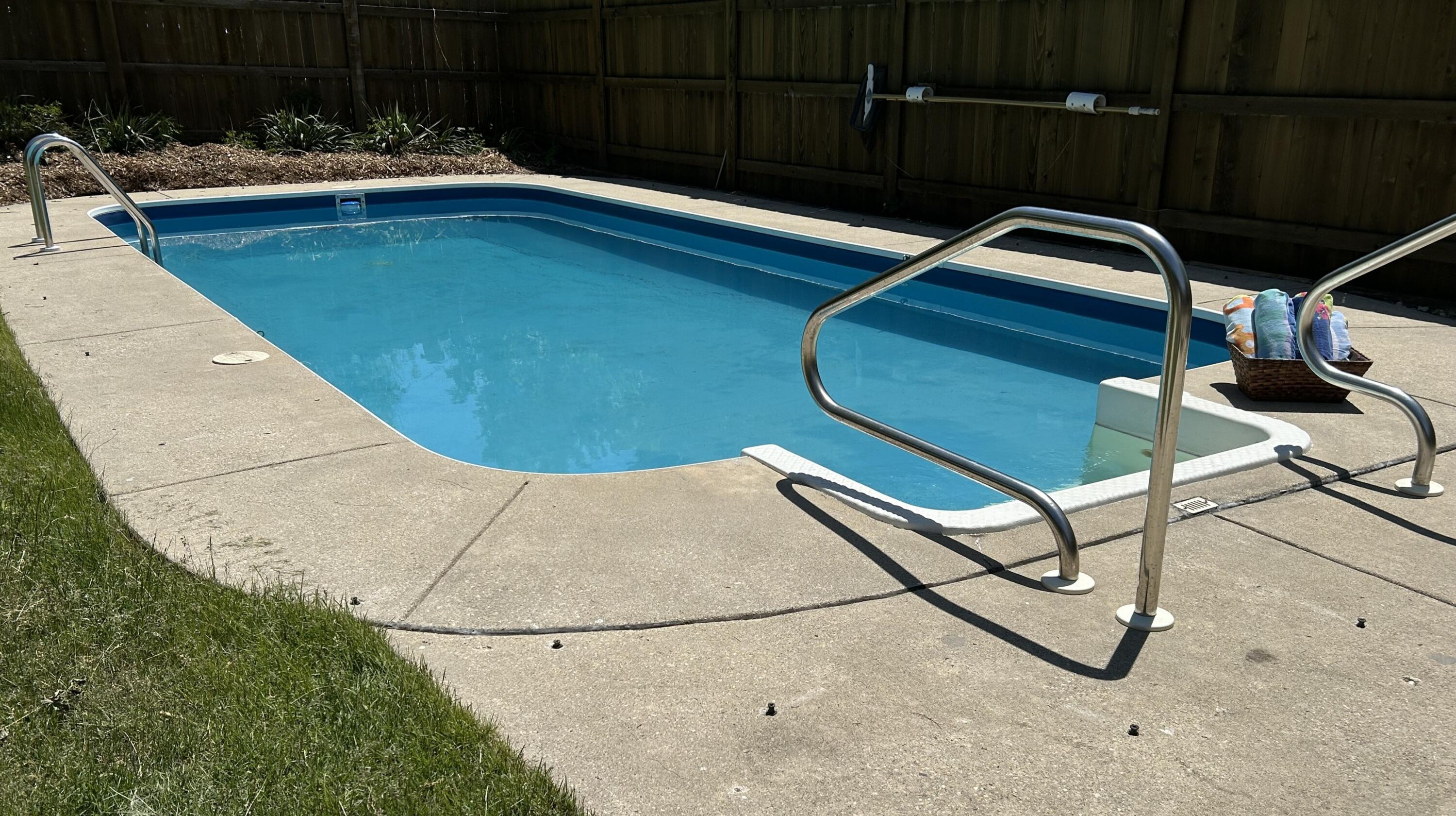 4522 County Line Road Mount Pleasant, WI 53403 - Photo 19 of 25 Jose Pedroza - 19Pool