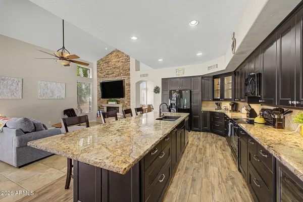 $675,000 | 6140 West Oraibi Drive, Glendale, AZ 85308