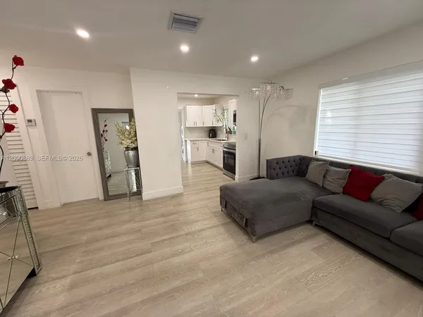$525,000 | 6404 Meade Street, Hollywood, FL 33024