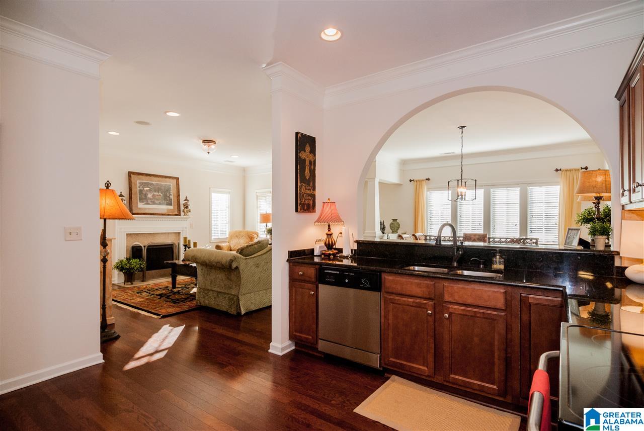 31 Portobello Road, Unit 11 Birmingham, AL 35242 - Photo 13 of 36
