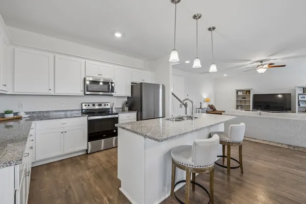 $524,900 | 1004 Vanguard Drive, Spring Hill, TN 37174