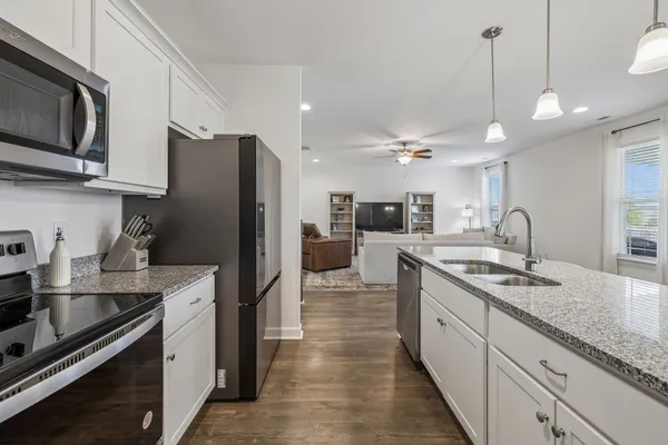 $524,900 | 1004 Vanguard Drive, Spring Hill, TN 37174
