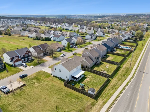 $524,900 | 1004 Vanguard Drive, Spring Hill, TN 37174