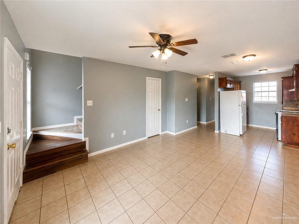 825 South Michigan Street Alton, TX 78573 - Photo 2 of 10