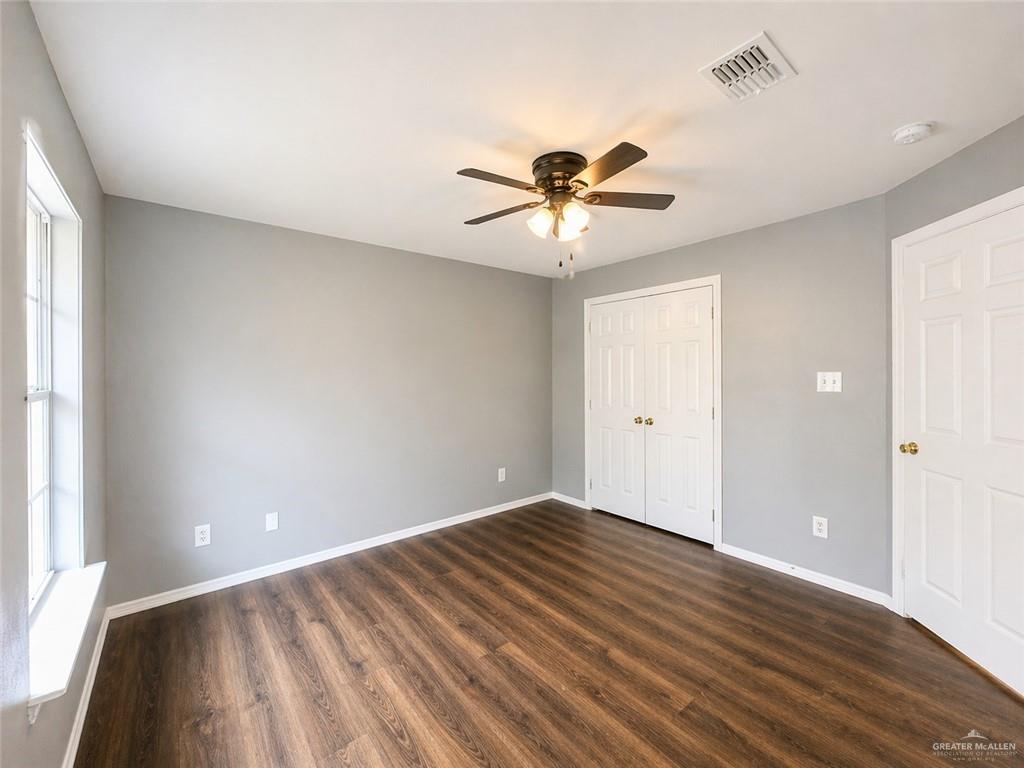 825 South Michigan Street Alton, TX 78573 - Photo 7 of 10