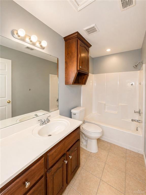 825 South Michigan Street Alton, TX 78573 - Photo 8 of 10