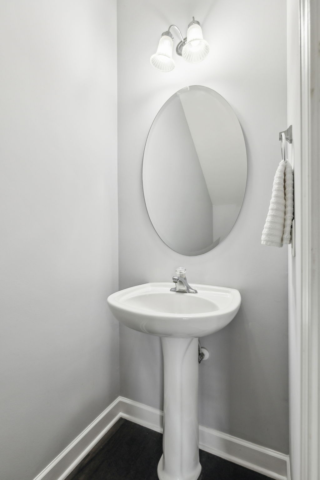 3535 Bell Road, Unit 301 Nashville, TN 37214 - Photo 23 of 47 a bathroom with a sink a mirror and vanity