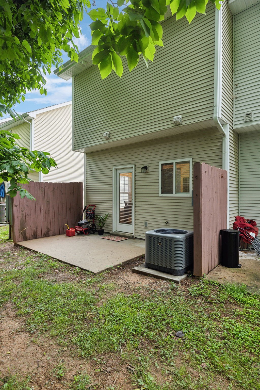 3535 Bell Road, Unit 301 Nashville, TN 37214 - Photo 40 of 47 a front view of a house with a yard
