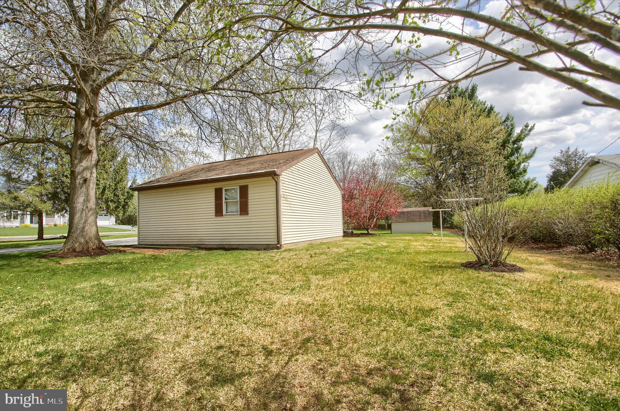 1916 Fisher Road Mechanicsburg, PA 17055 - Photo 27 of 31 a view of a backyard with large trees