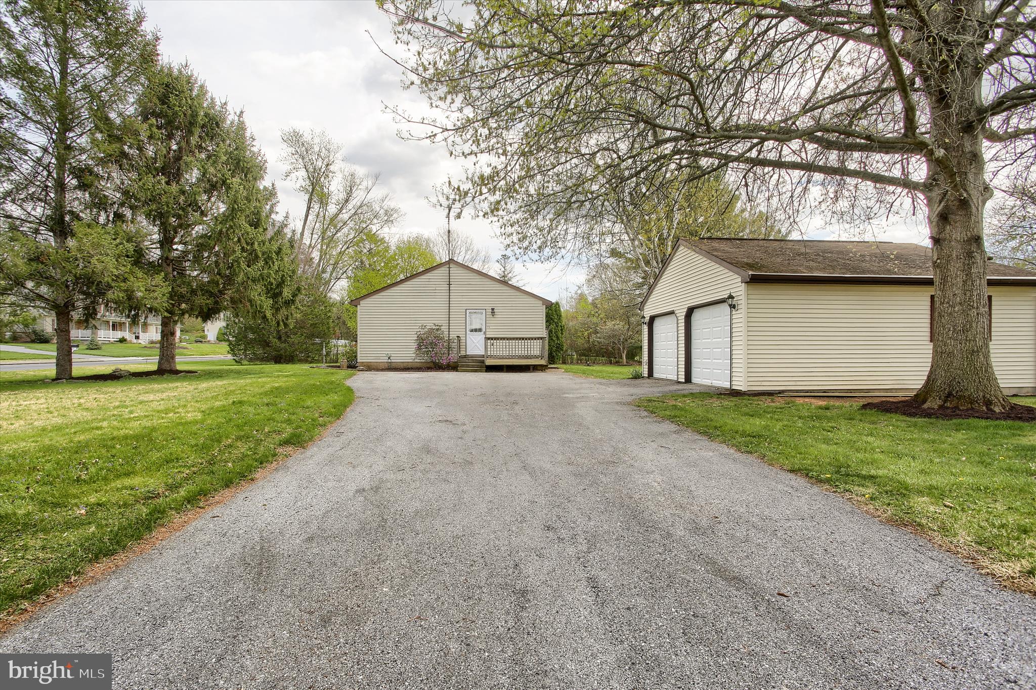 1916 Fisher Road Mechanicsburg, PA 17055 - Photo 5 of 31 a front view of house with yard and green space