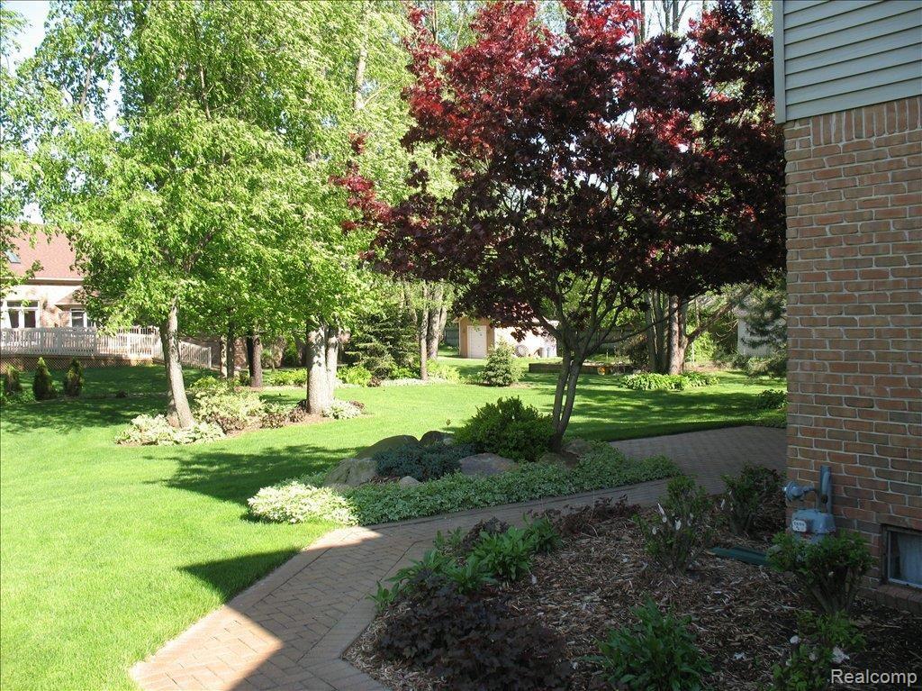 54604 Ridge Road New Baltimore, MI 48047 - Photo 9 of 10 IMG_0831