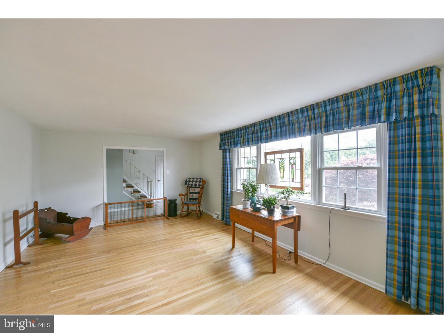 741 Meadowlark Road Audubon, PA 19403 - Photo 3 of 24 Living Room